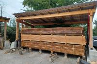 Holzeinschnitt Lager