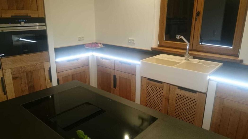 Leuchtband Arbeitsplatte